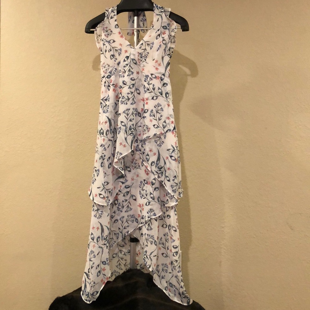 Gorgeous Avec les Filles Floral dresses